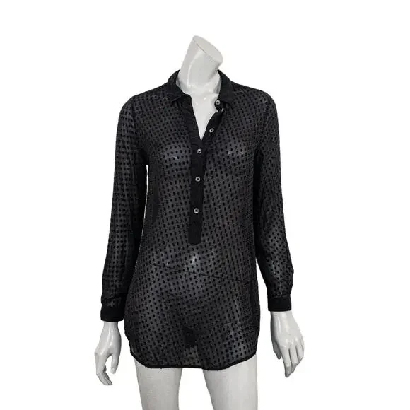 Equipment Femme Women's Sheer 1/2 button popover top in Black sz XS - Picture 2 of 10